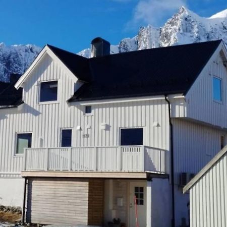 Norwegian House Maria Stua Apartment Mefjordvaer ภายนอก รูปภาพ