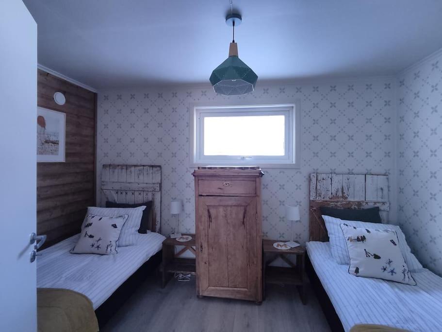 Norwegian House Maria Stua Apartment Mefjordvaer ภายนอก รูปภาพ